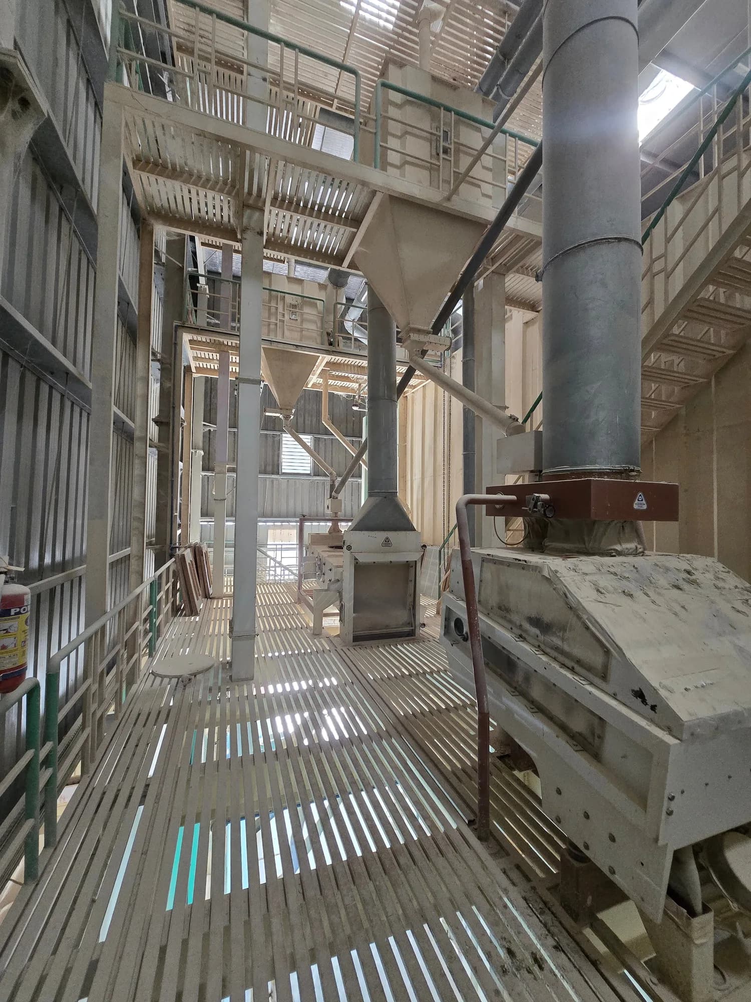 Swanaaj processing facility, photo 5